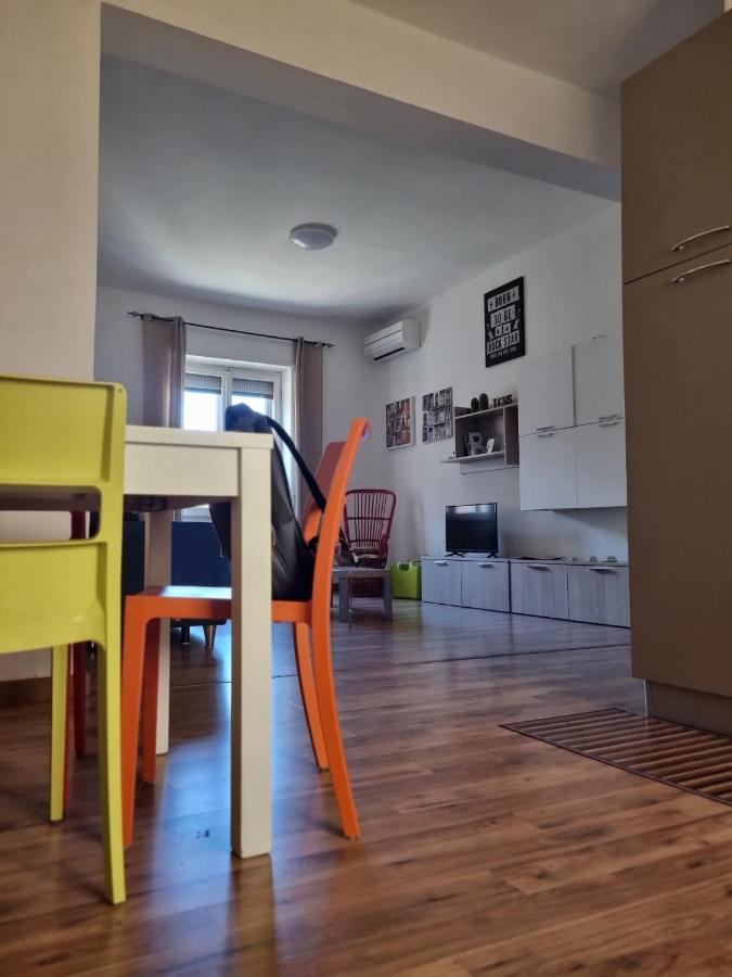 Ferienwohnung Casa S Leonardo Crotone Exterior foto